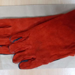 Red Stove Gloves