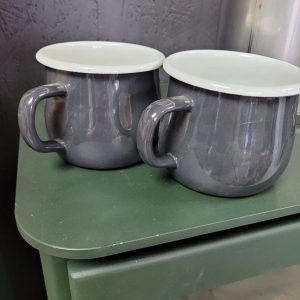 Enamel dark grey mug